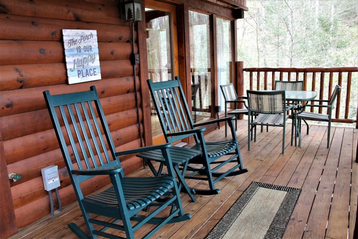 Mountain Joy -Private Treehouse Style Cabin That Sleeps 4-Free Tickets Gatlinburg Eksteriør bilde