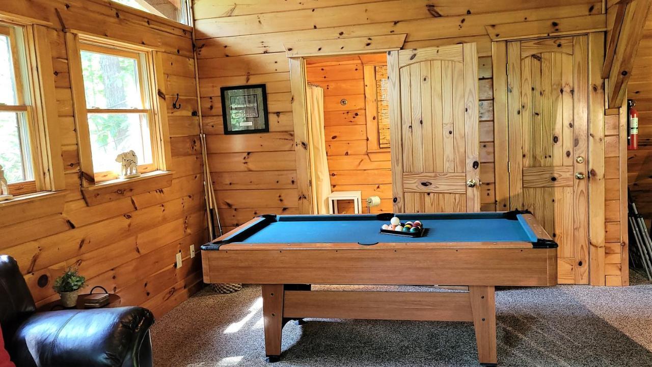 Mountain Joy -Private Treehouse Style Cabin That Sleeps 4-Free Tickets Gatlinburg Eksteriør bilde